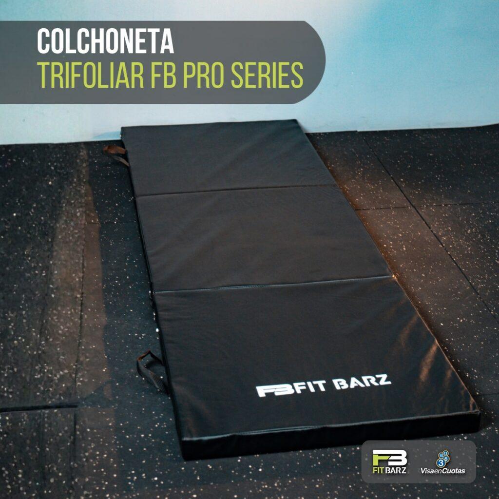 Colchoneta Trifoliar FB PRO Series – Comodidad, Soporte y Fácil Almacenamiento